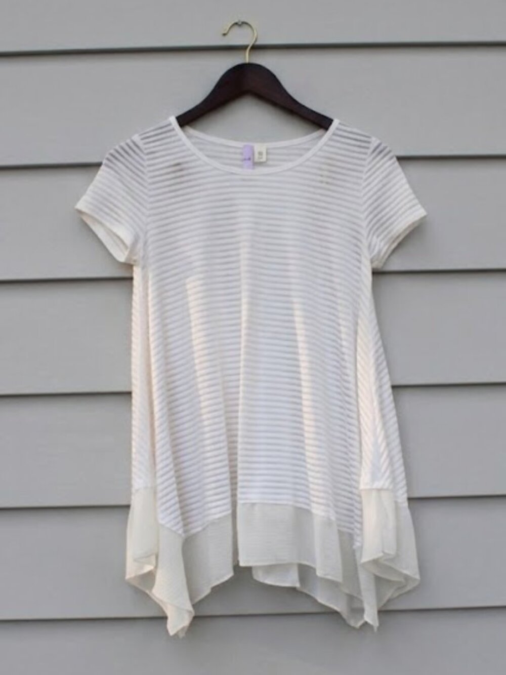Alya White Textured Stripe Swing Tunic Top - Size M